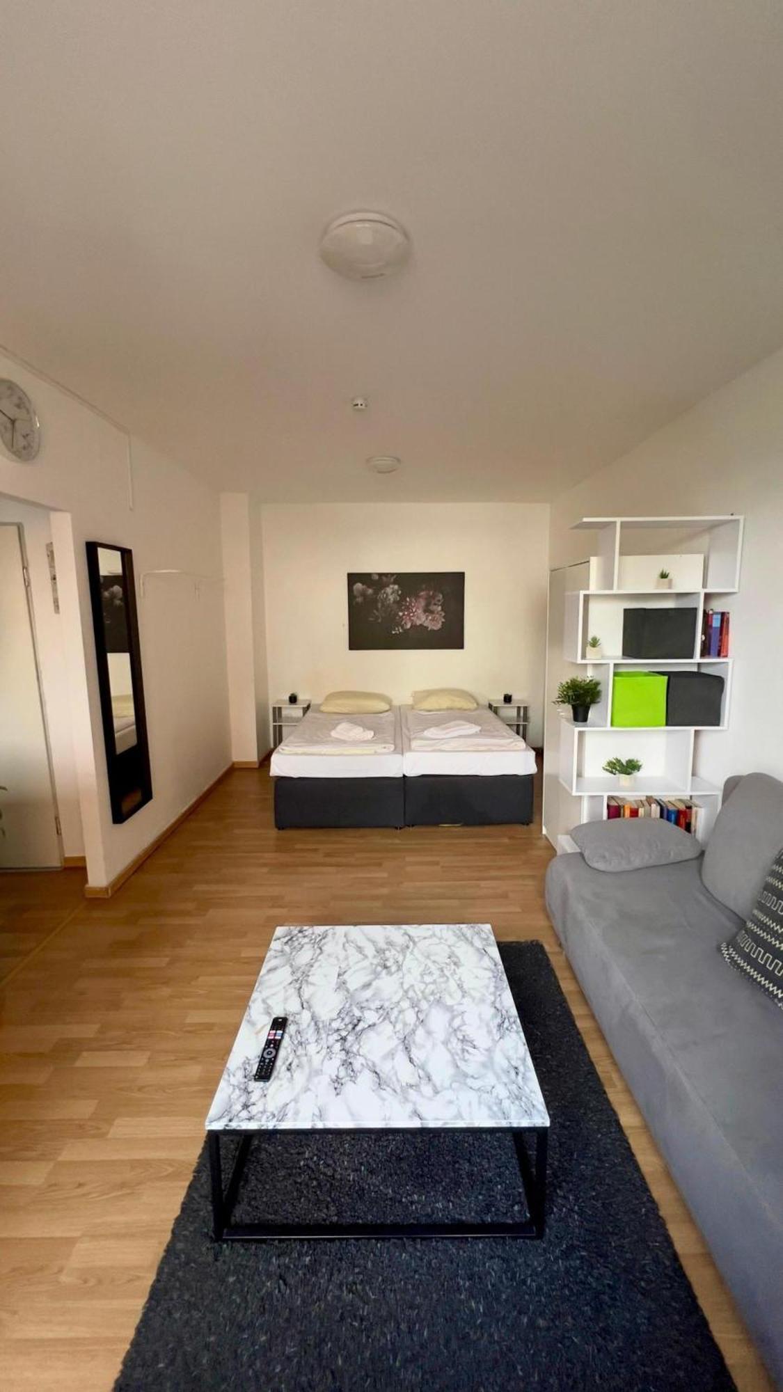 Praktische City Apartments Direkt Am Hauptbahnhof Neumünster Exterior foto